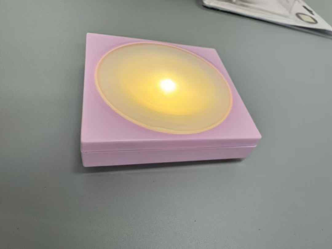 大品牌 minigood 品牌的方形按压式LED小夜，做工非常好，全新整齐，有兴趣私聊 - 5