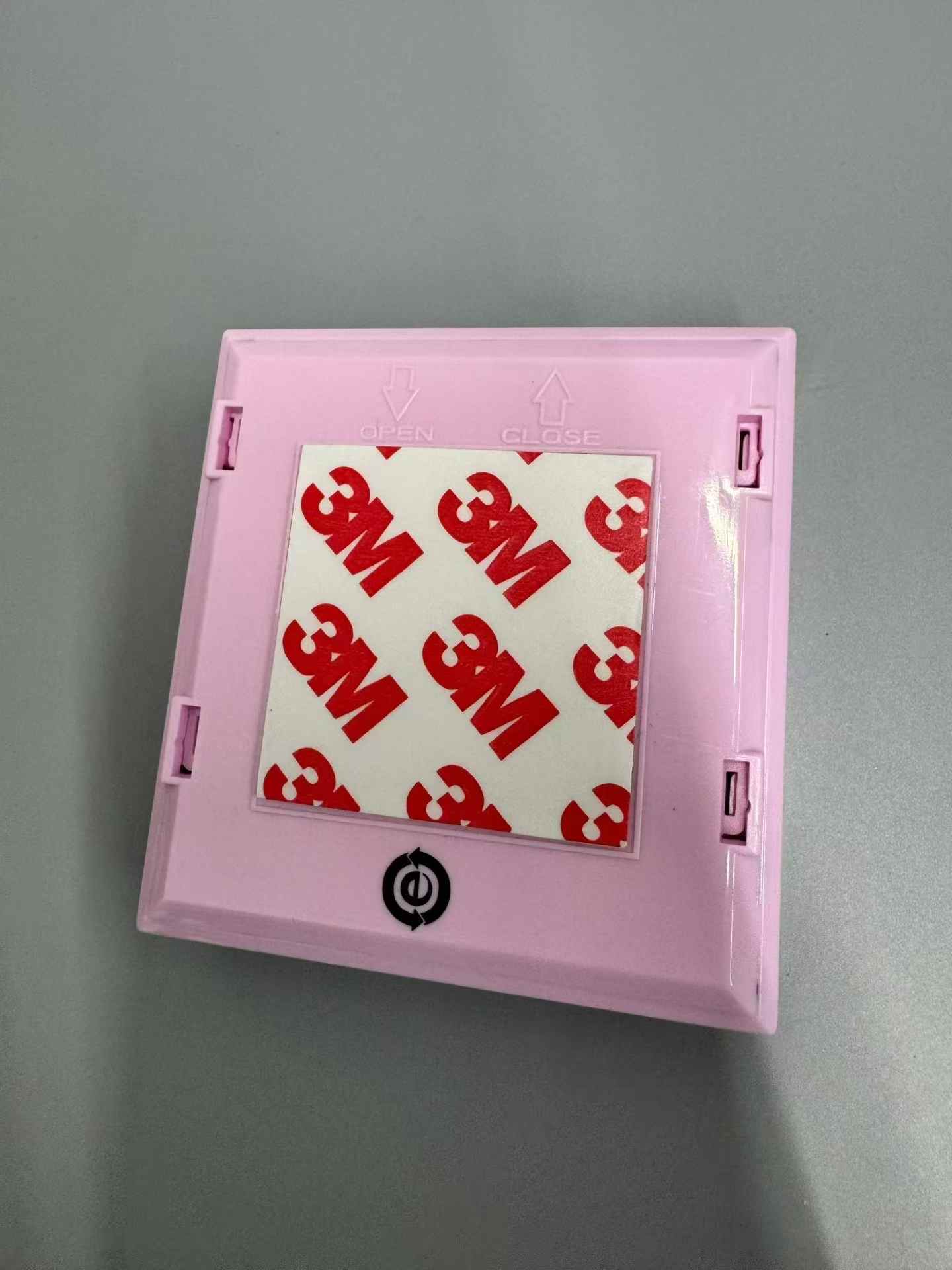 大品牌 minigood 品牌的方形按压式LED小夜，做工非常好，全新整齐，有兴趣私聊 - 3